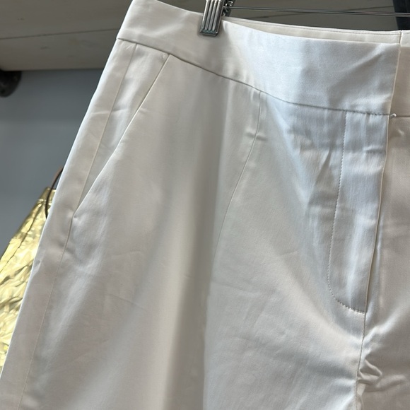 LEWIT L30725 Women's White Button Detail Cotton Stretch Crop Pants Size - Picture 8 of 9